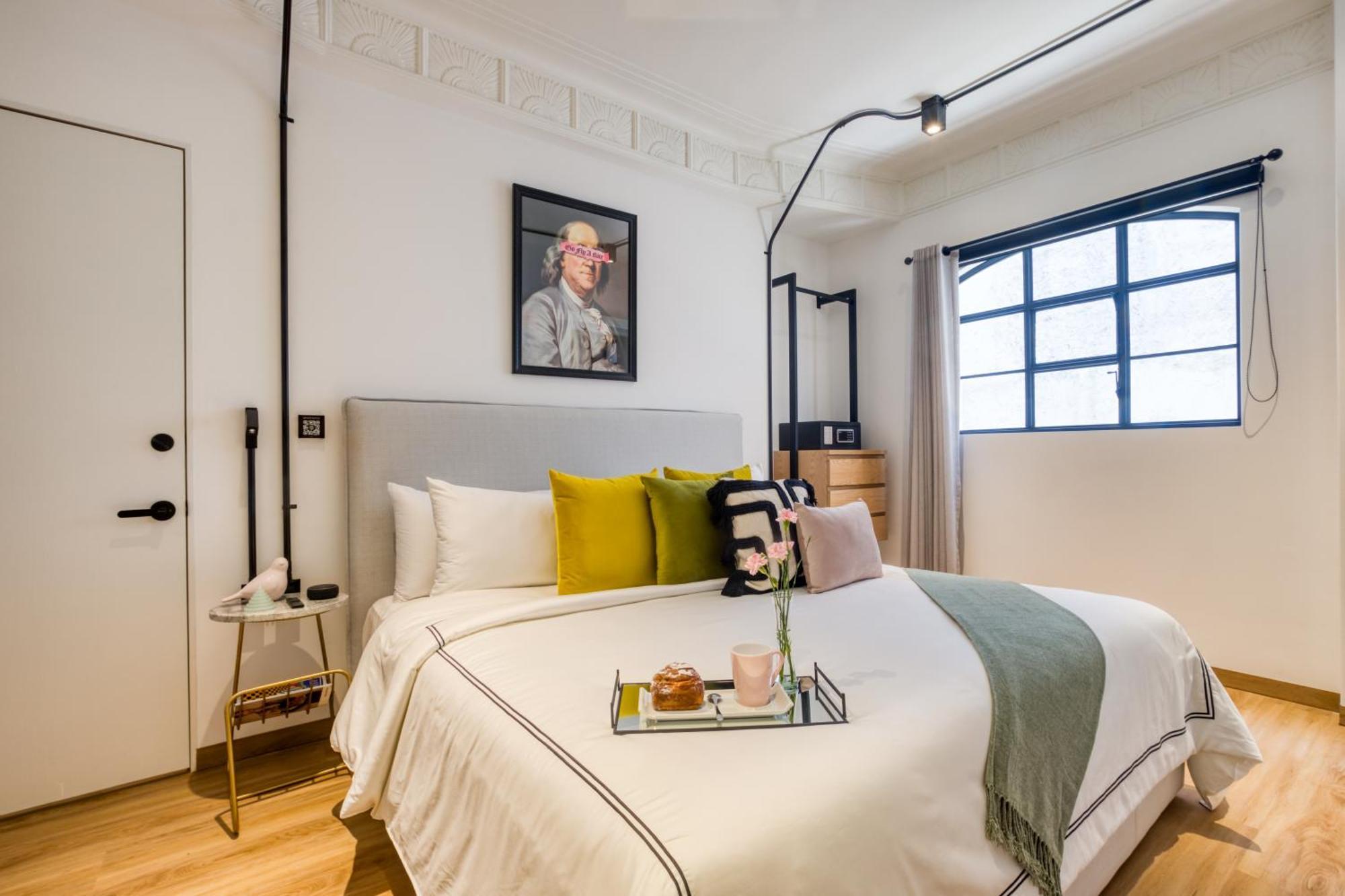 Utopic Campos Eliseos By Uliv Mexico City Room photo